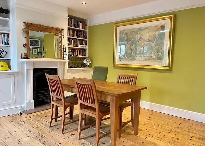 Beautiful Victorian House In Central Chelmsford